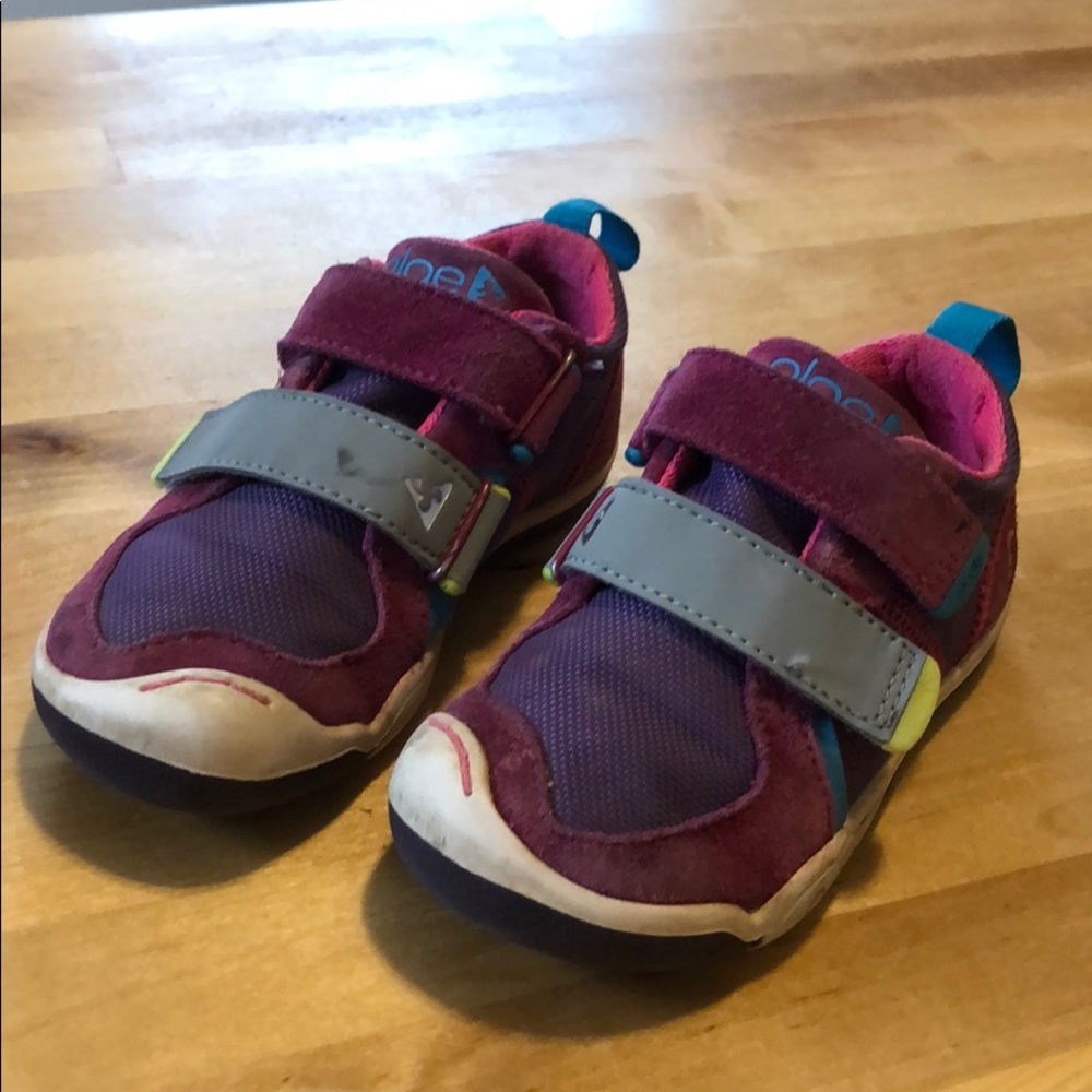 Plae Ty Shoes - Size 9